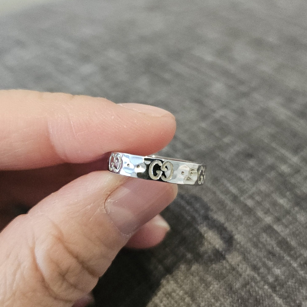 Authentic Gucci 18k white gold ring size 6 - Picture 8 of 13